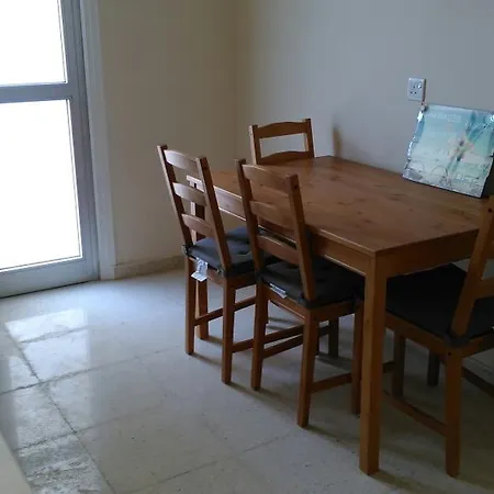 Modern Center Apartment *